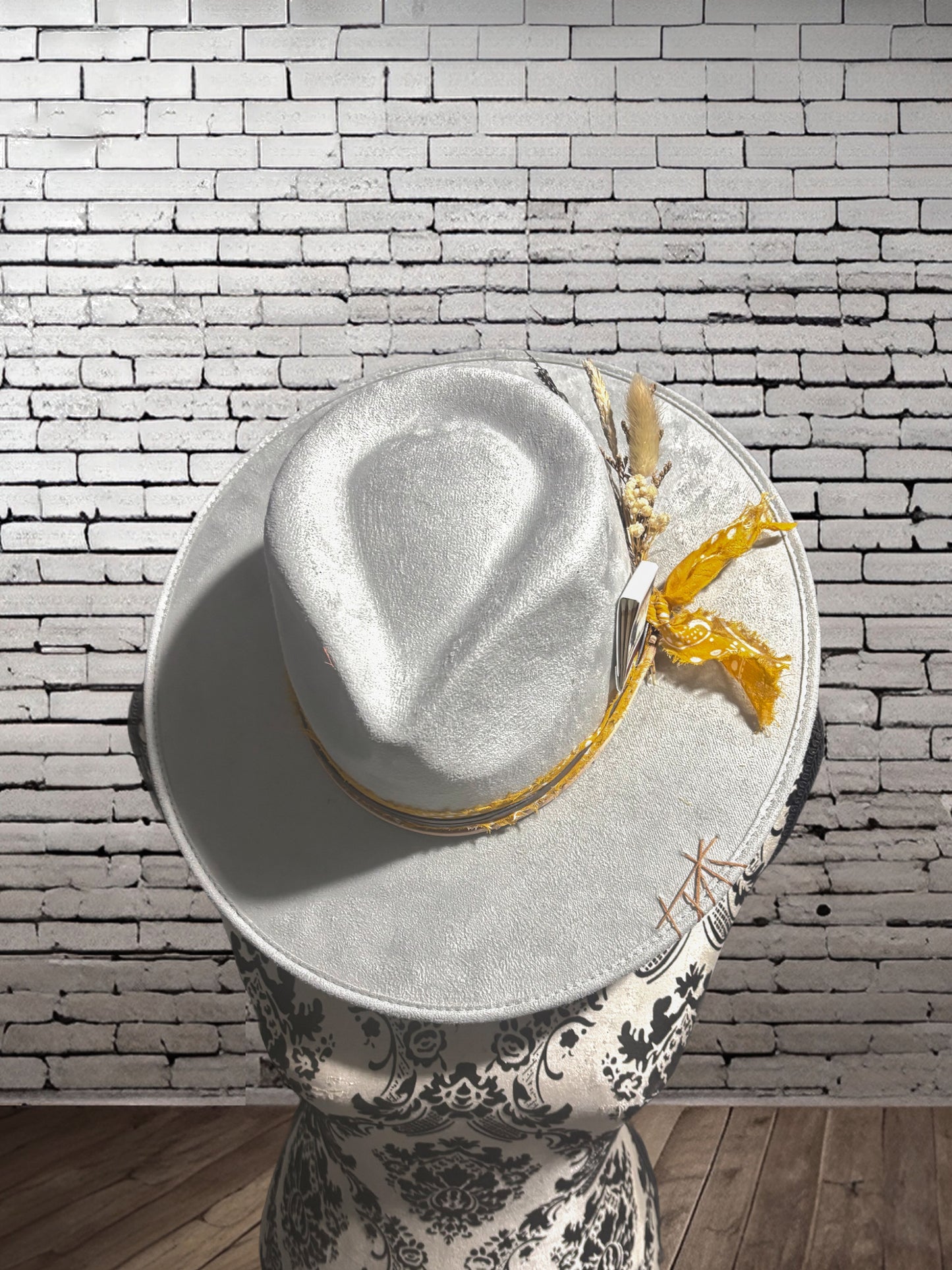 Legends Cowgirl hat